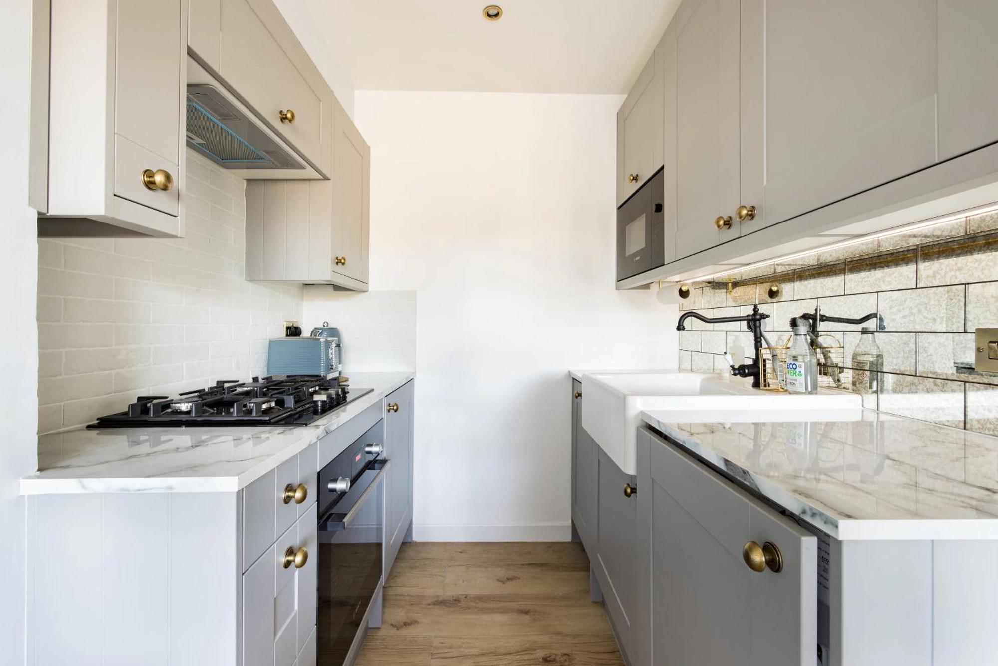 Luxurious 1-Bedroom Apartment In Kensington Лондон Экстерьер фото